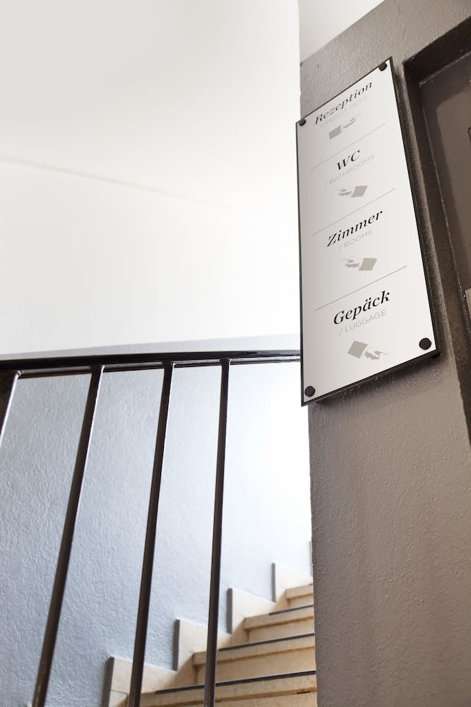 Five Reasons Hostel & Hotel 3