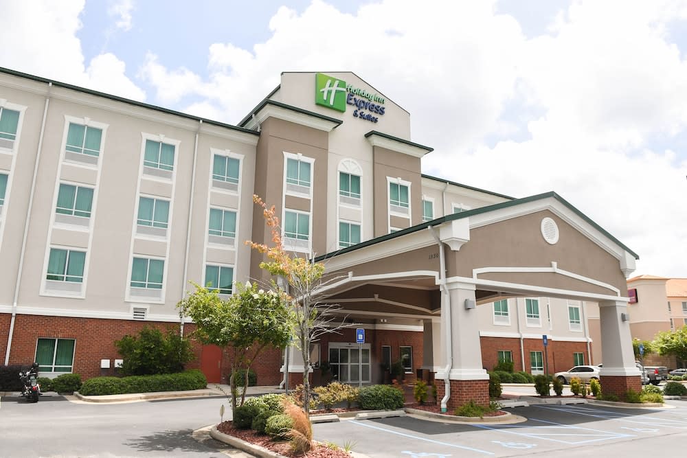 Holiday Inn Express & Suites VALDOSTA WEST - MALL AREA by IHG 1
