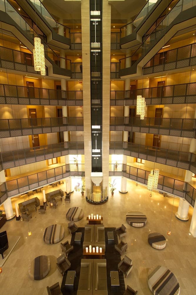 Radisson Blu Dhaka Water Garden 2