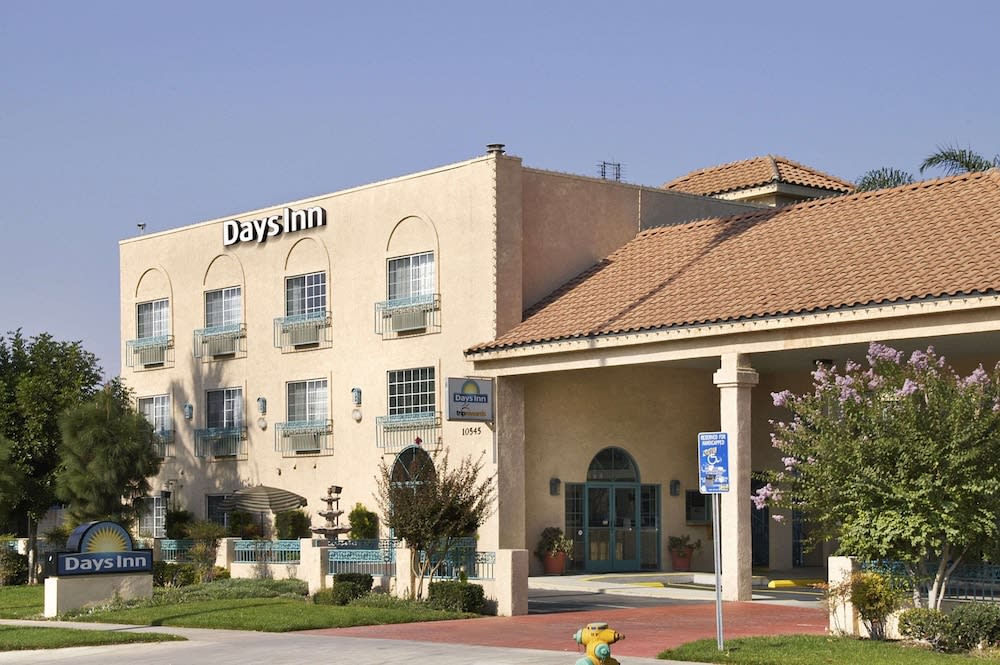 Days Inn by Wyndham Riverside Tyler Mall 1