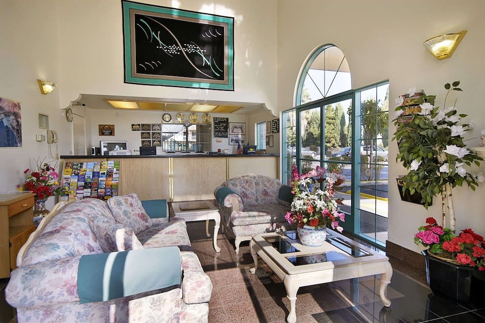 Days Inn by Wyndham Riverside Tyler Mall 2