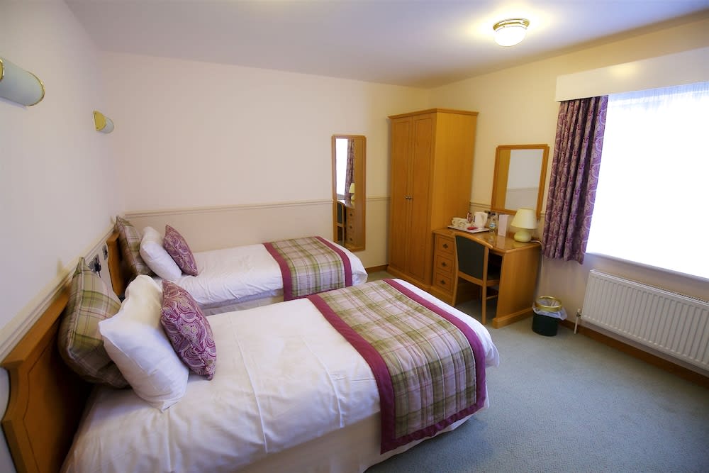 Little Silver Country Hotel, Tenterden Best deals