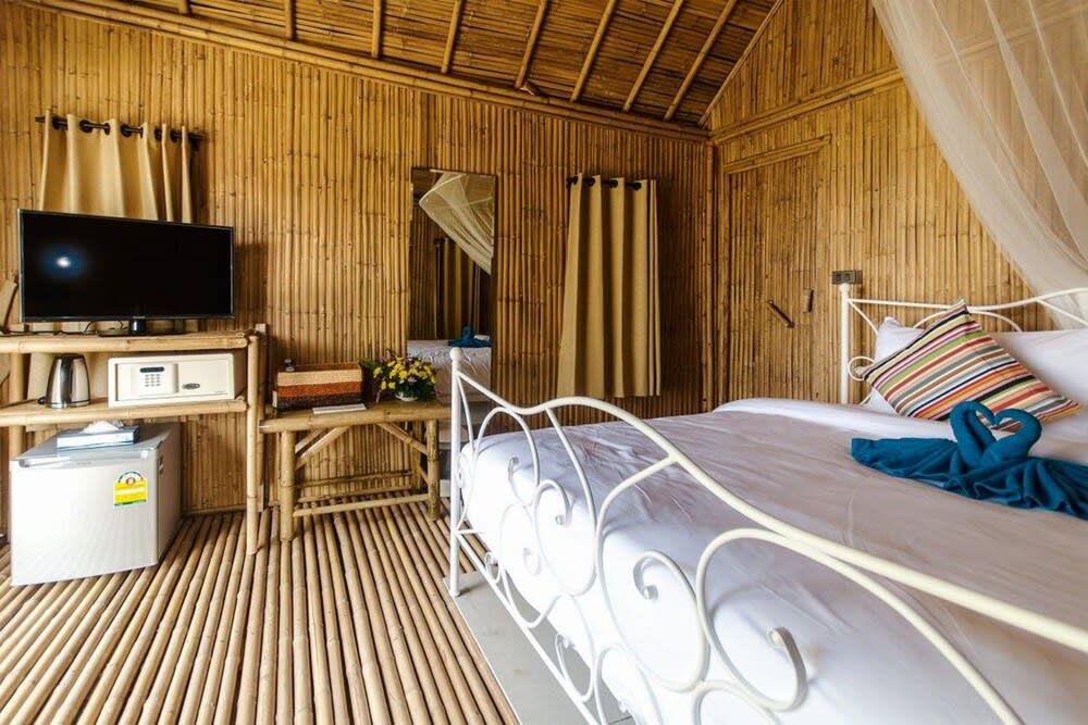 Anyavee Krabi Beach Resort 3