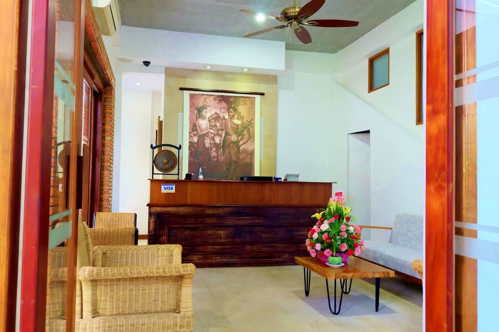 Saravoan Royal Palace 3