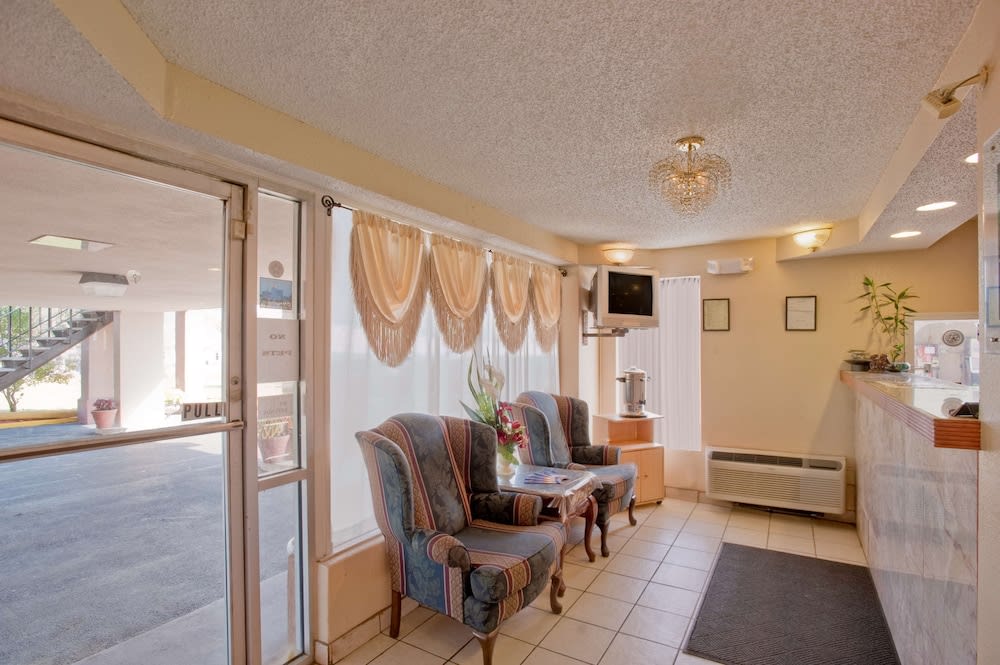Americas Best Value Inn-Savannah 2