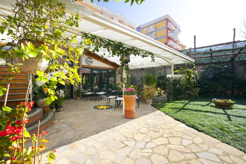 Relais Villa Angiolina 2