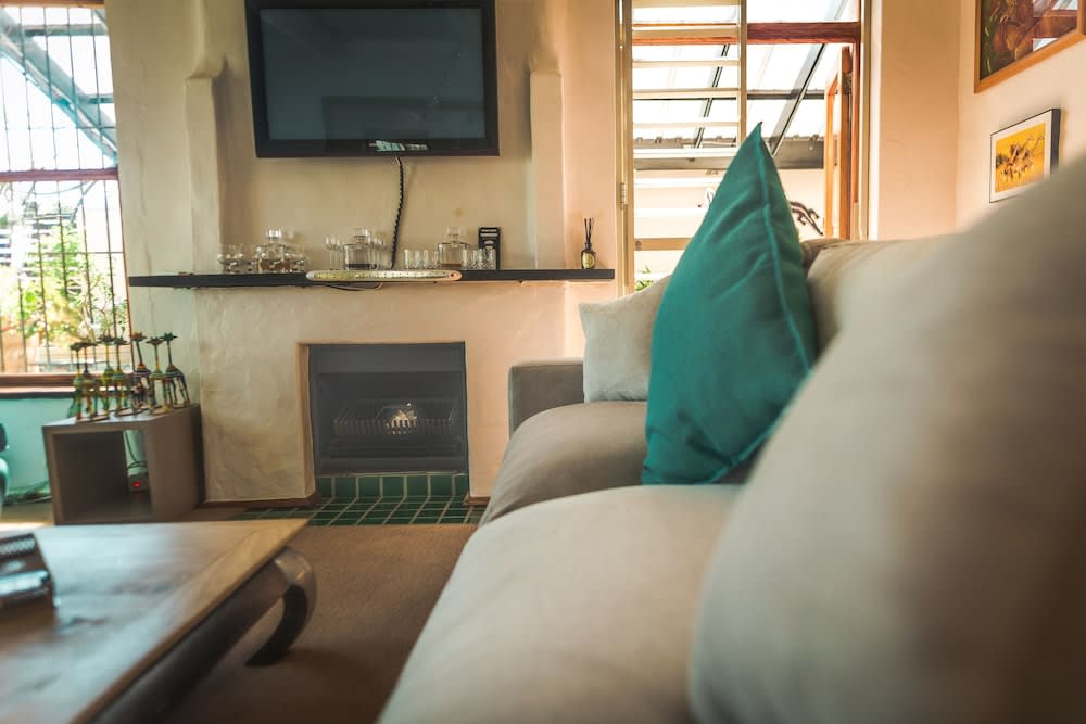 Point B Guest House -Sustainable Solar Energy 4