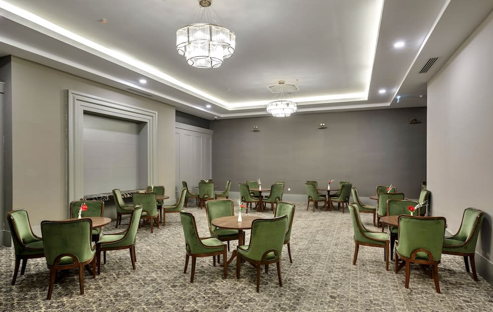 Sunis Efes Royal Palace Resort & Spa 2