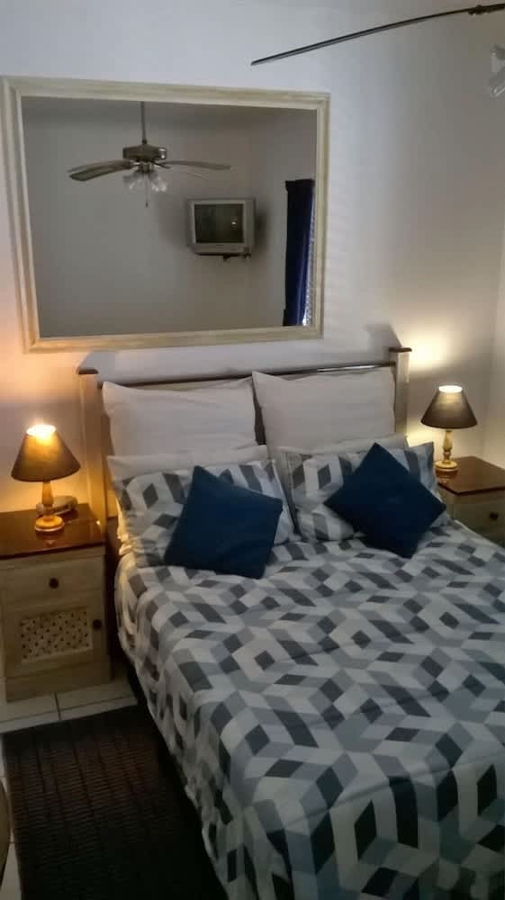 La Mer Lodge 2
