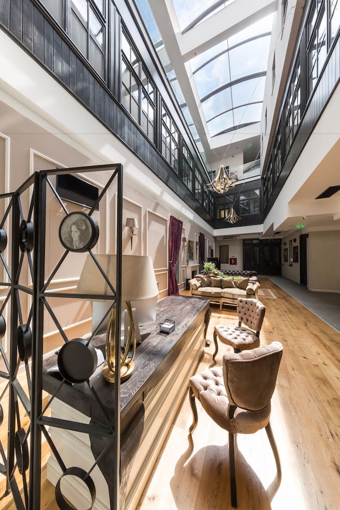 The Mansion Boutique Hotel 4