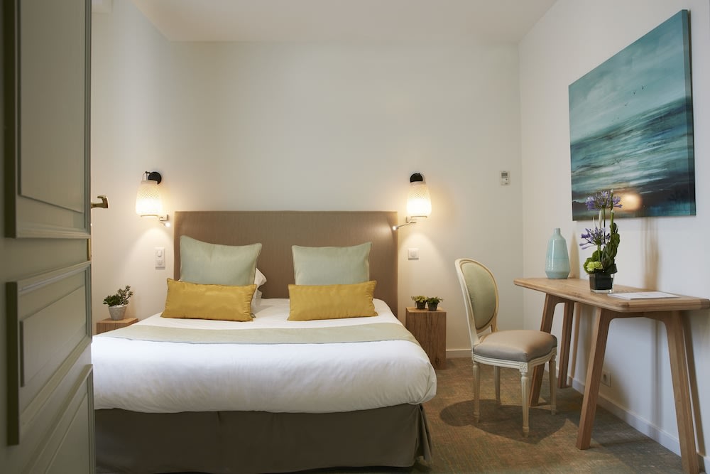 Logis Hôtel - Restaurant Maison Claude Darroze 5