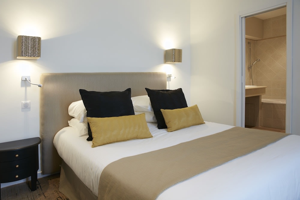 Logis Hôtel - Restaurant Maison Claude Darroze 4