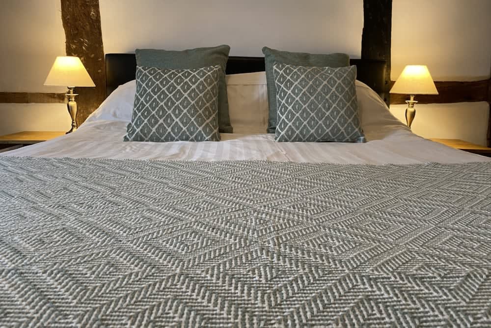 The Talbot at Knightwick 2
