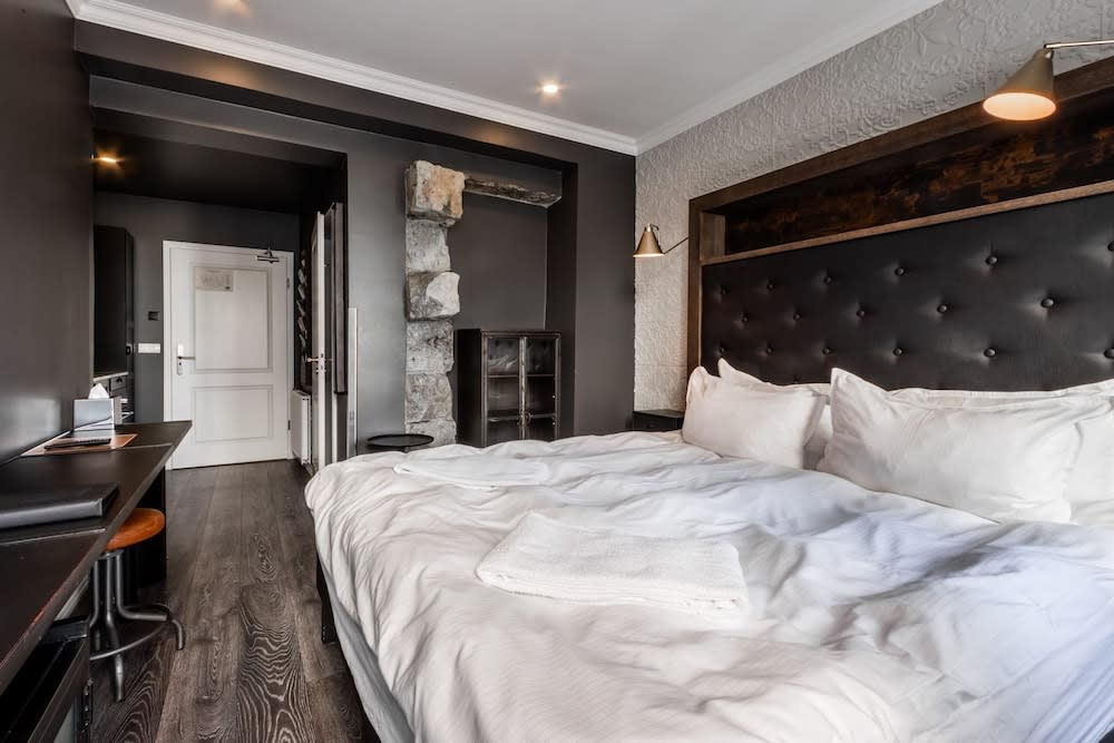 Vintage Apartment Hotel 2