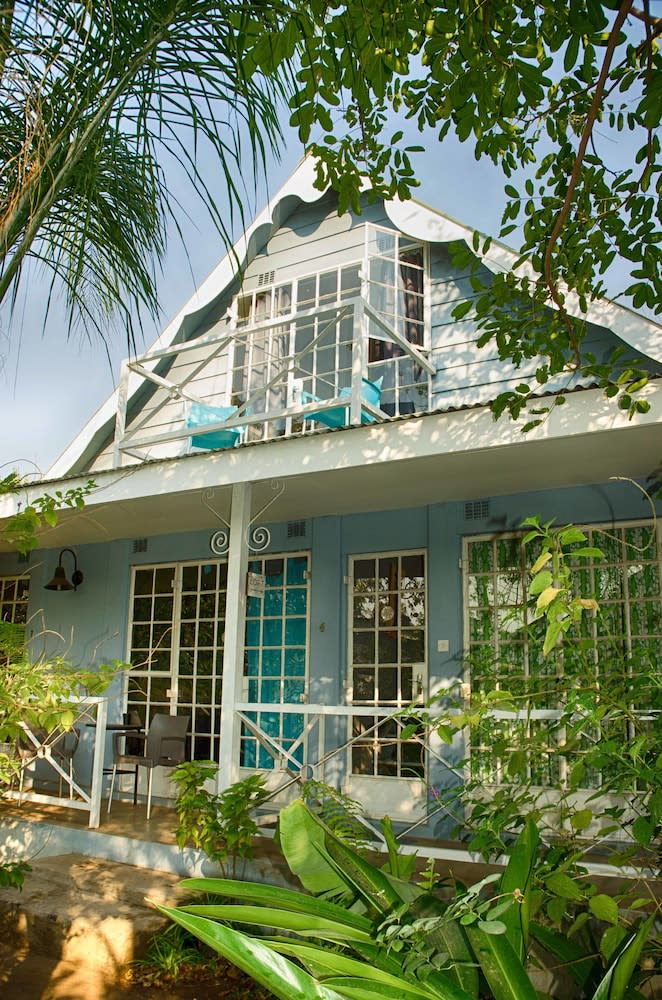 The Old House 1