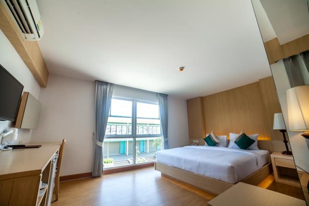 Phi Phi Harbour View Hotel-SHA Extra Plus 3