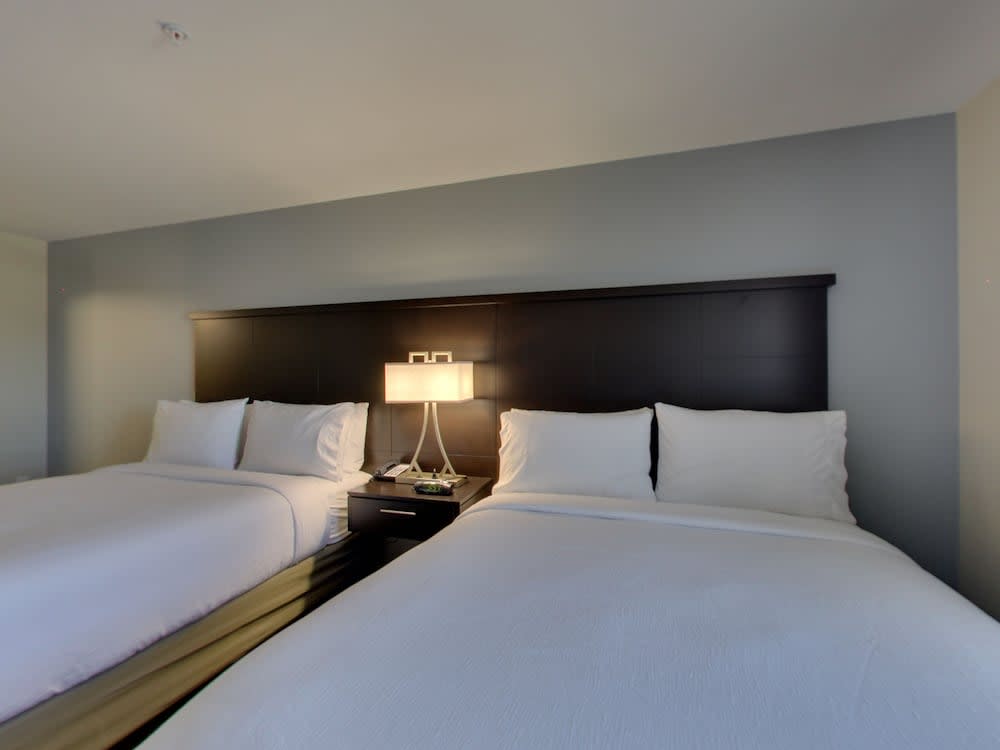 Staybridge Suites MADISON - FITCHBURG by IHG 3