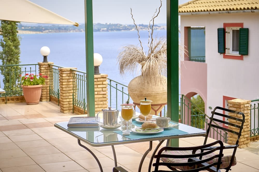 Villas Cavo Marathia 4