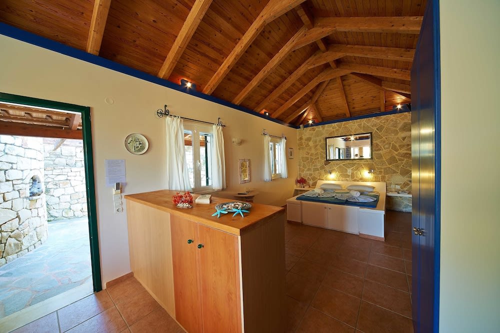 Villas Cavo Marathia 5