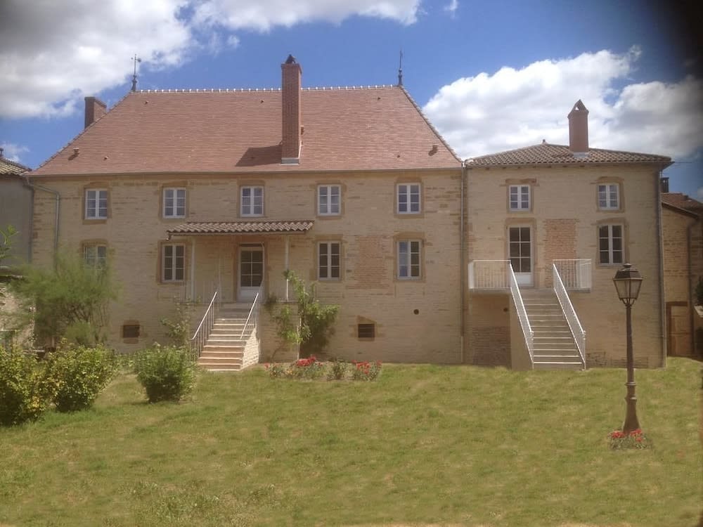 Le Logis D'Azé 1