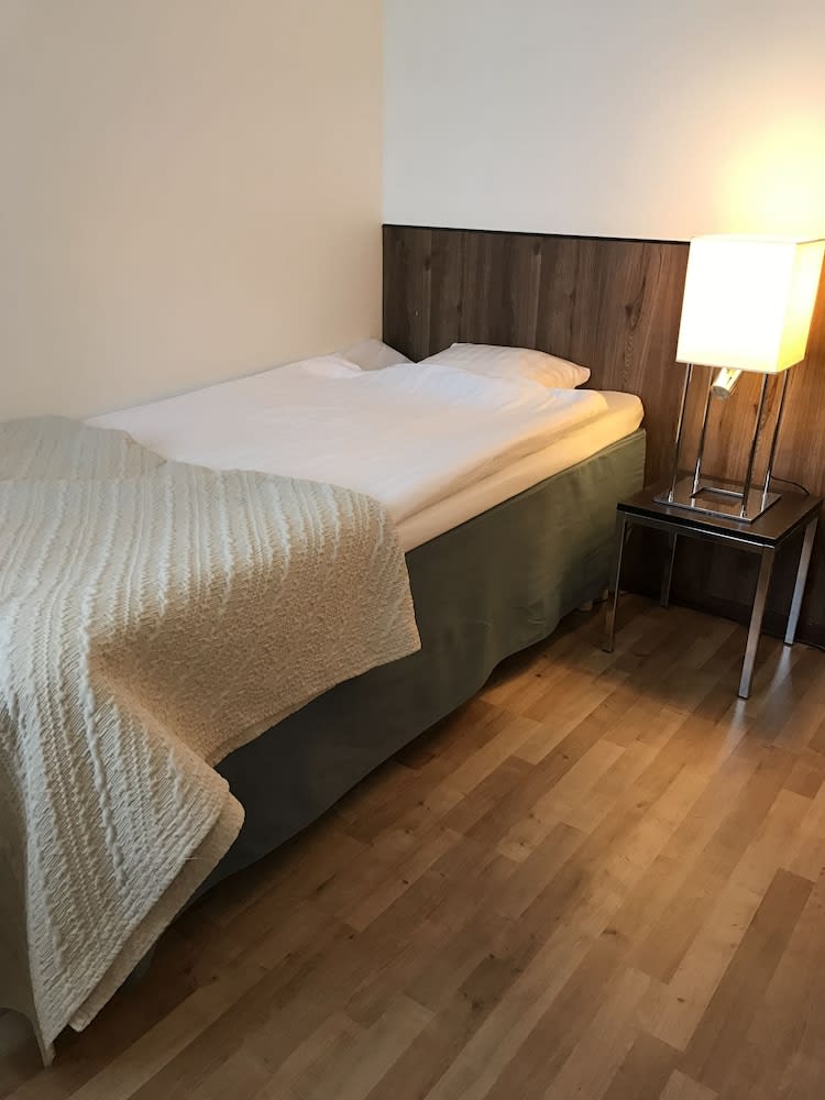 Strand City Hotel 2