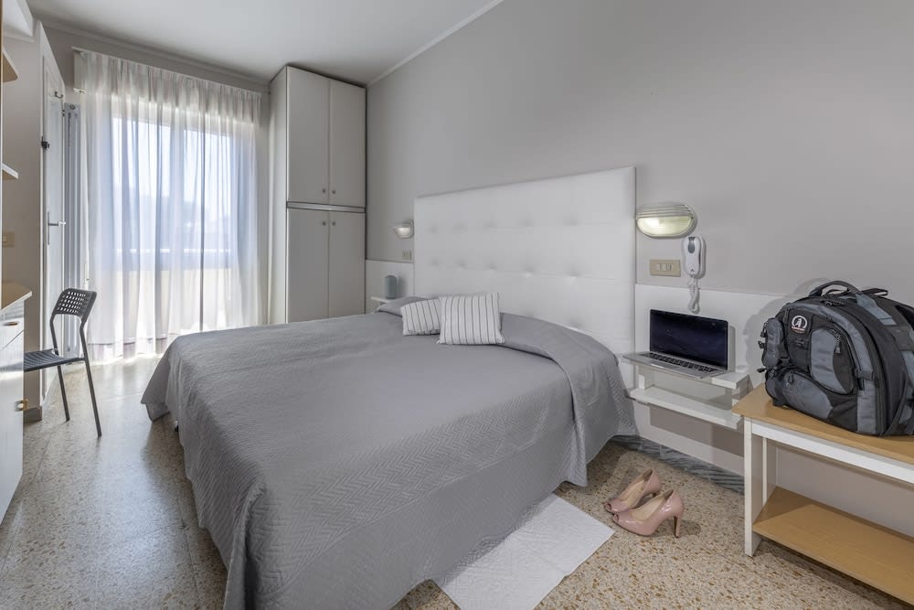 Hotel Eliseo Riccione 2