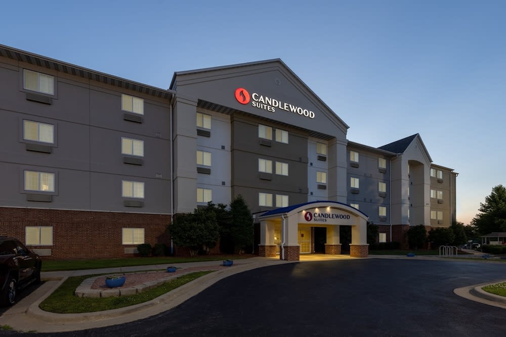 Candlewood Suites SPRINGFIELD-MEDICAL DISTRICT by IHG 1