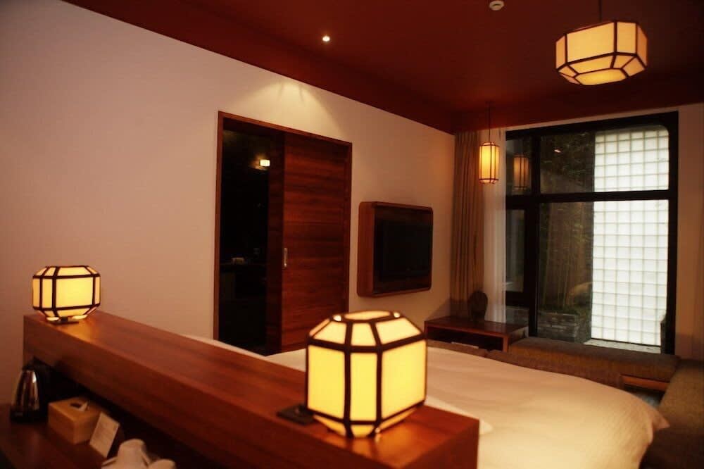 URBN Boutique Shanghai 1