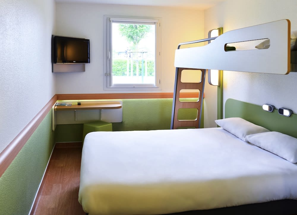 Ibis budget Orléans Sud Comet 1