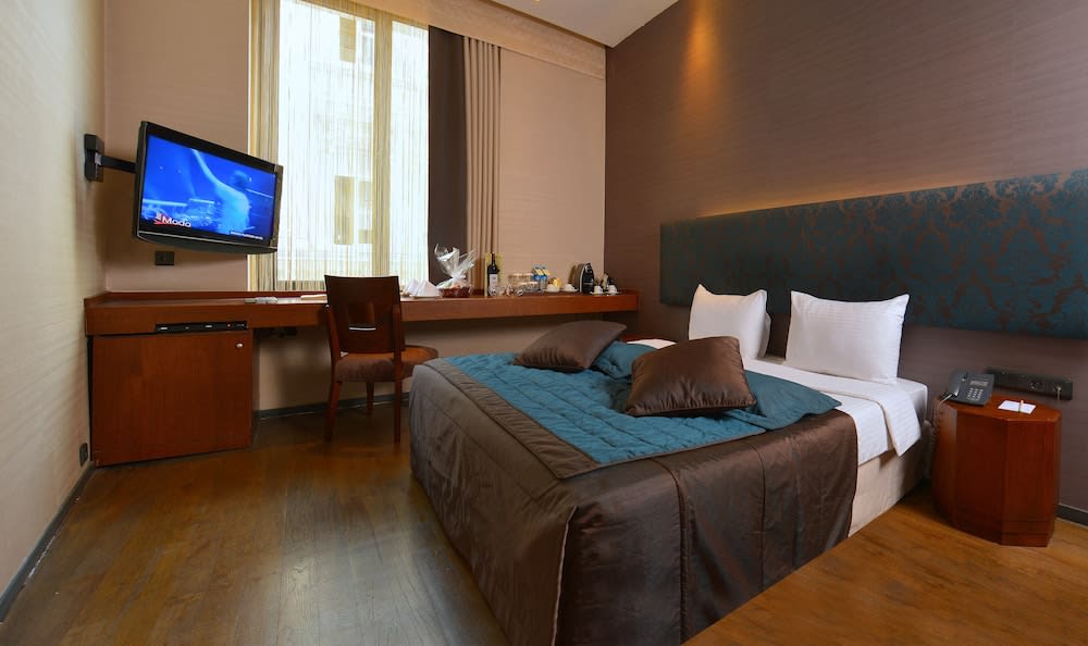 Pera Tulip Hotel & Spa - Istanbul Taksim Pera City Center 4