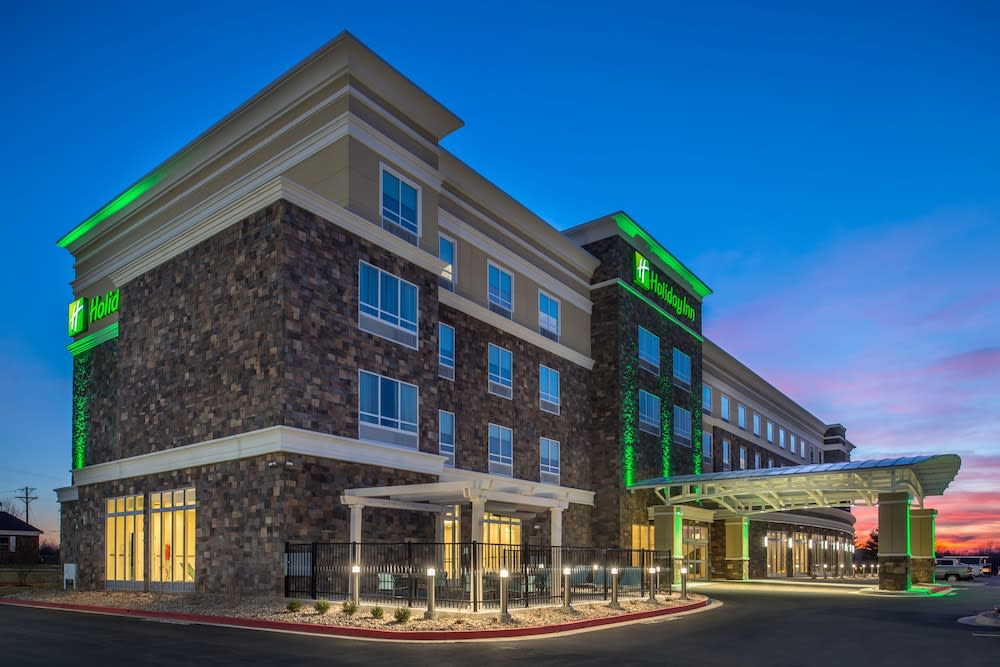 Holiday Inn JOPLIN by IHG 1