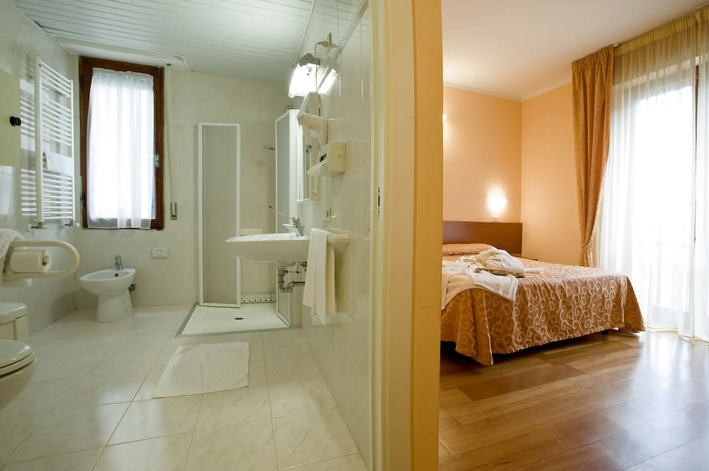 Hotel Villa Ricci & Benessere 5