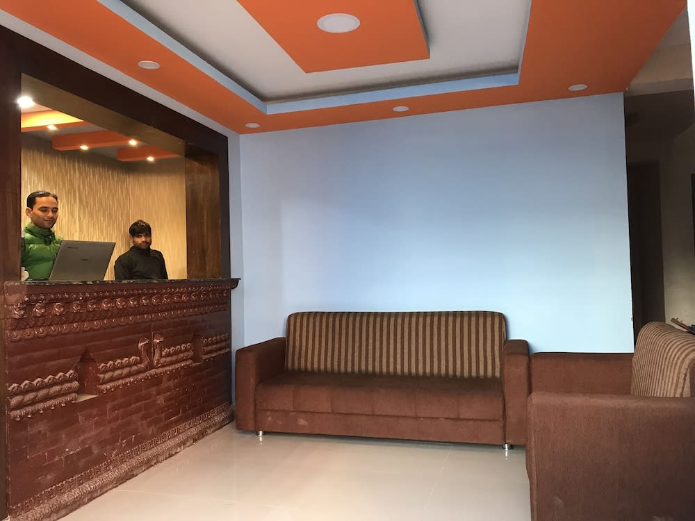 Hotel Rising Home 2