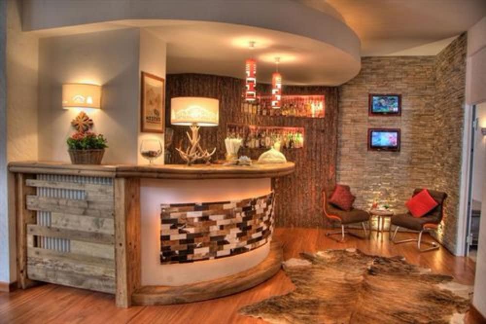 Cresta Et Duc Hotel 3