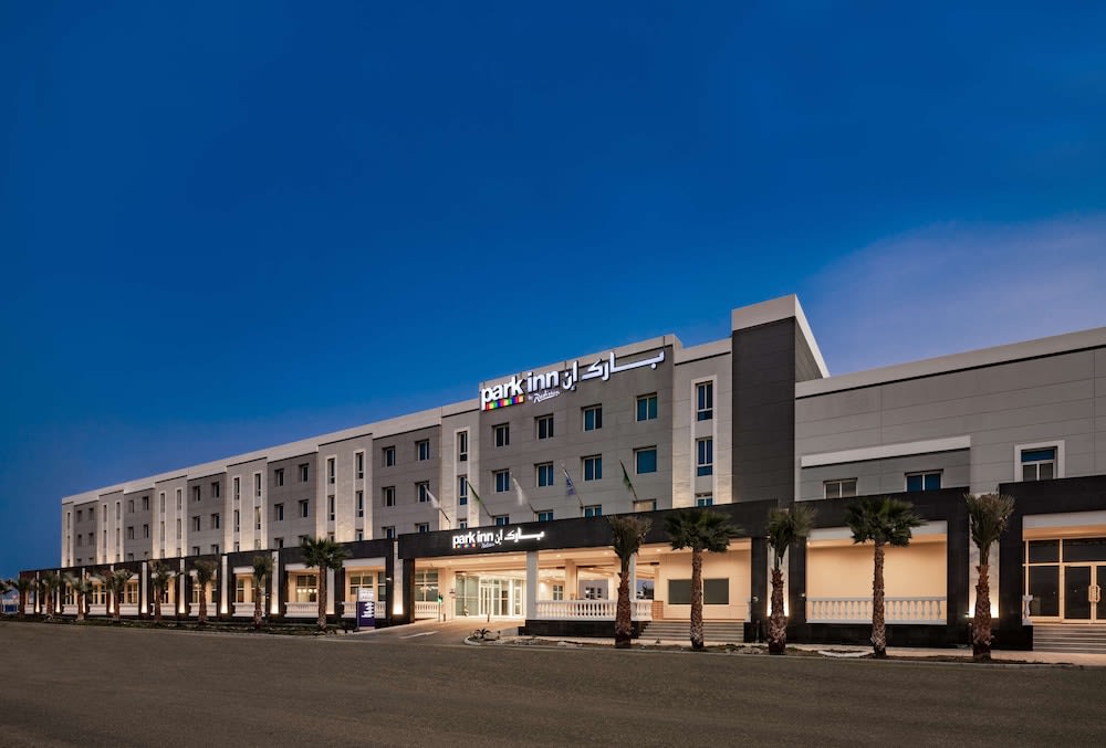 Park Inn by Radisson Jubail Industrial City 1