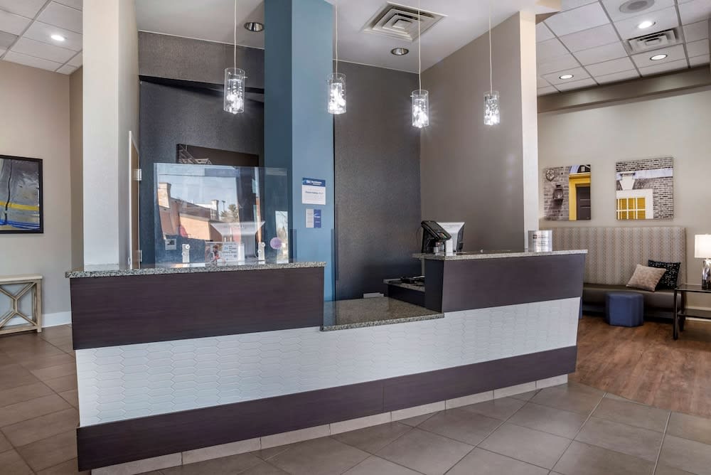 Best Western Plus Philadelphia Airport South - at Widener University 2