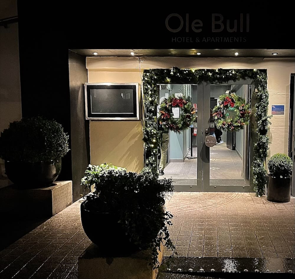 Ole Bull, Best Western Signature Collection 3