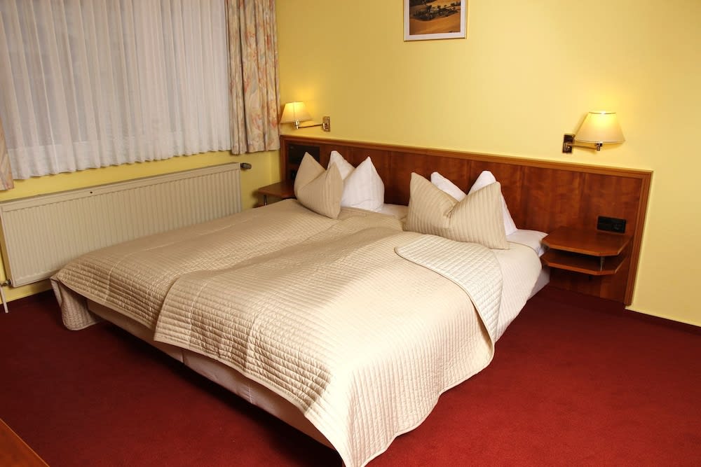 Brocki's Hotel Stadt Hamburg 4