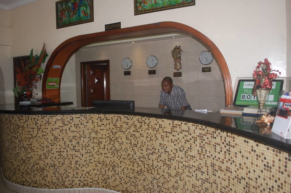 Regency Park Hotel 2