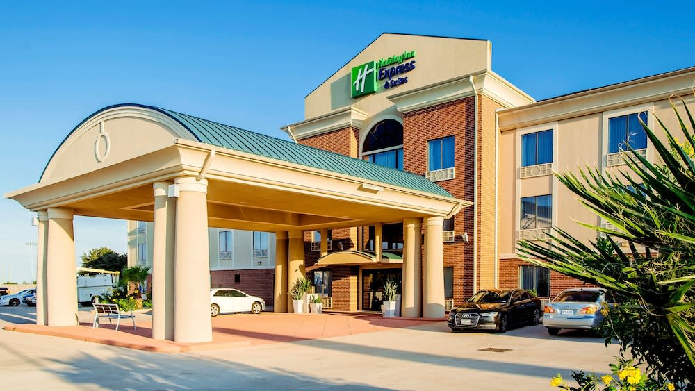 Holiday Inn Express & Suites WALLER - PRAIRIE VIEW by IHG 1