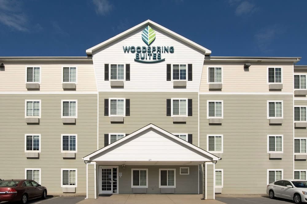 WoodSpring Suites Clarksville Ft. Campbell 1