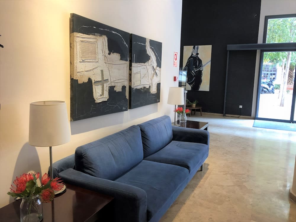 Apartamentos Plaza Picasso 4