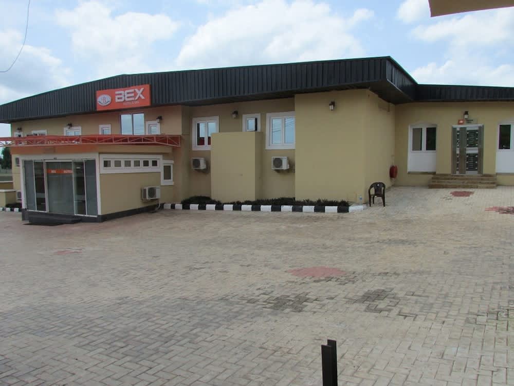 Bex Suites and Spa 1