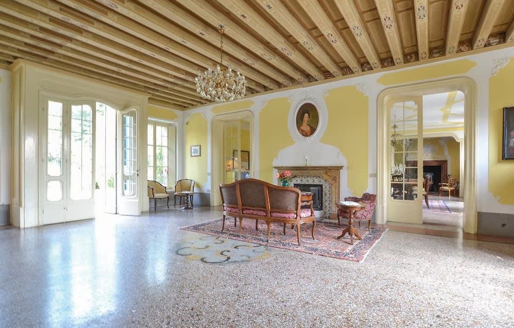 Villa Di Tissano 2