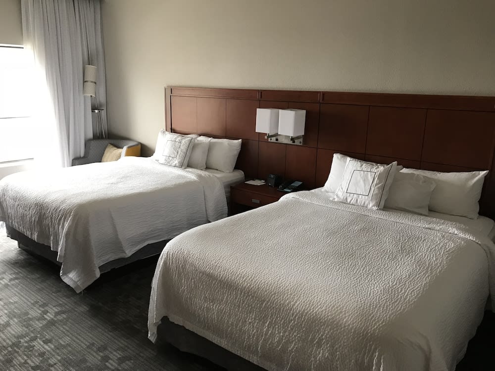 Courtyard by Marriott McAllen 2