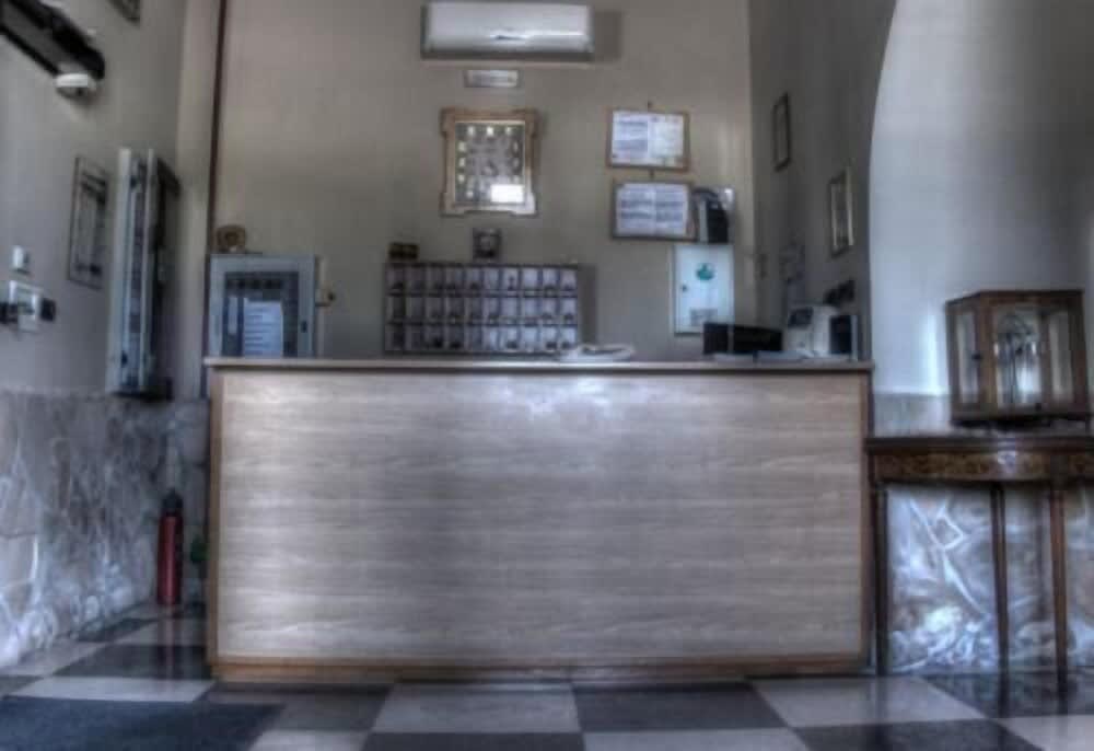 Hotel Silverado 2
