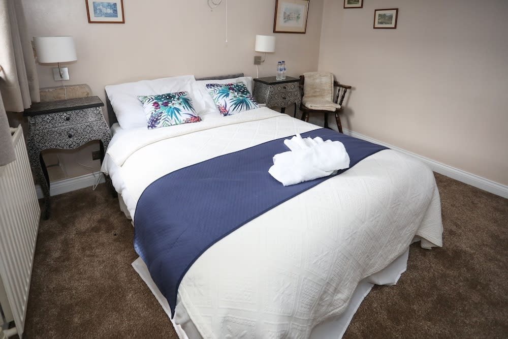 Merrymouth Inn 2