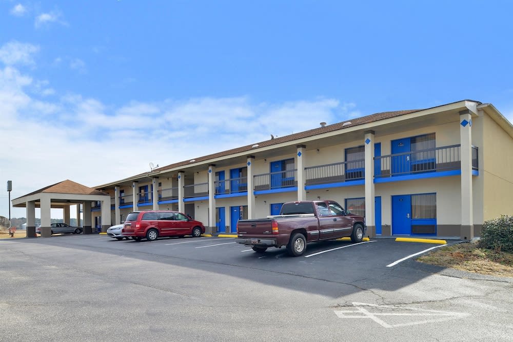Americas Best Value Inn - Bishopville 1