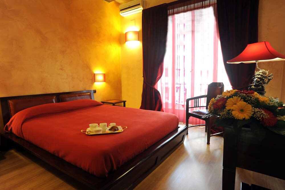 B&B Muro Torto Cairoli - Struttura sanificata giornalmente con prodotti specifici conformi al Decalogo del Ministero Salute - Personale sottoposto a test sierologico periodicamente 1