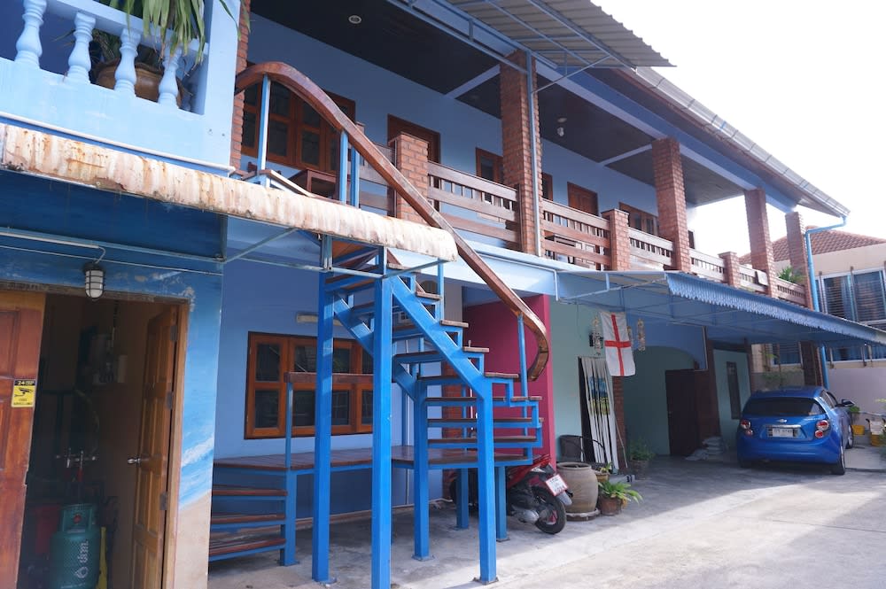 Martin's Swiss Guesthouse 1